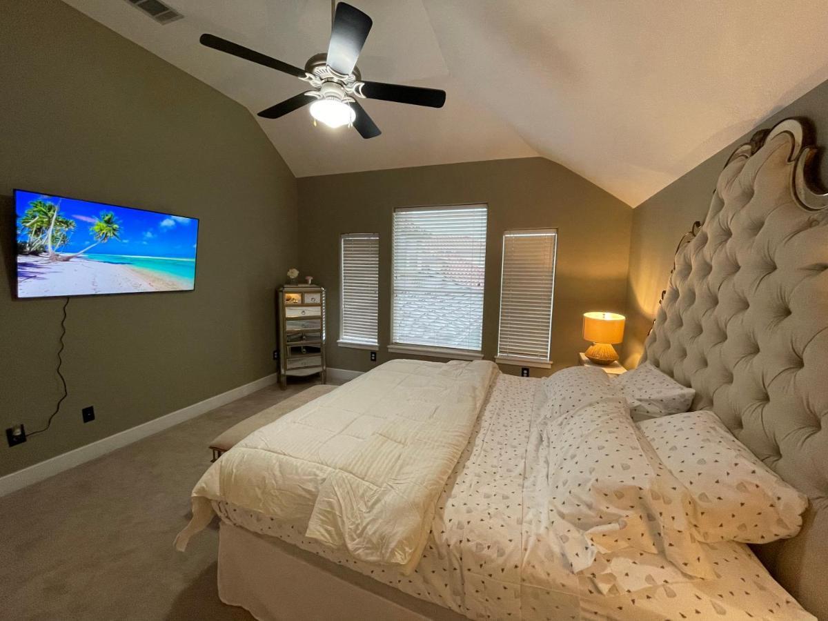 Wanderlust Villa Near Galleria Mall ヒューストン エクステリア 写真
