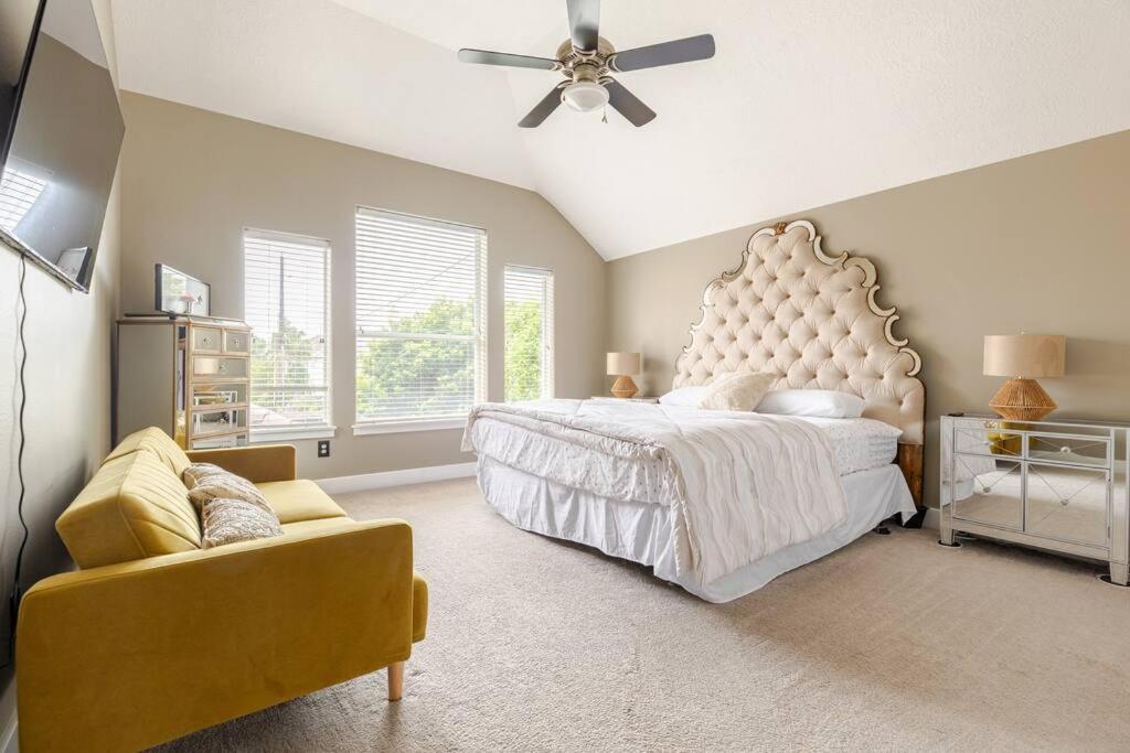 Wanderlust Villa Near Galleria Mall ヒューストン エクステリア 写真